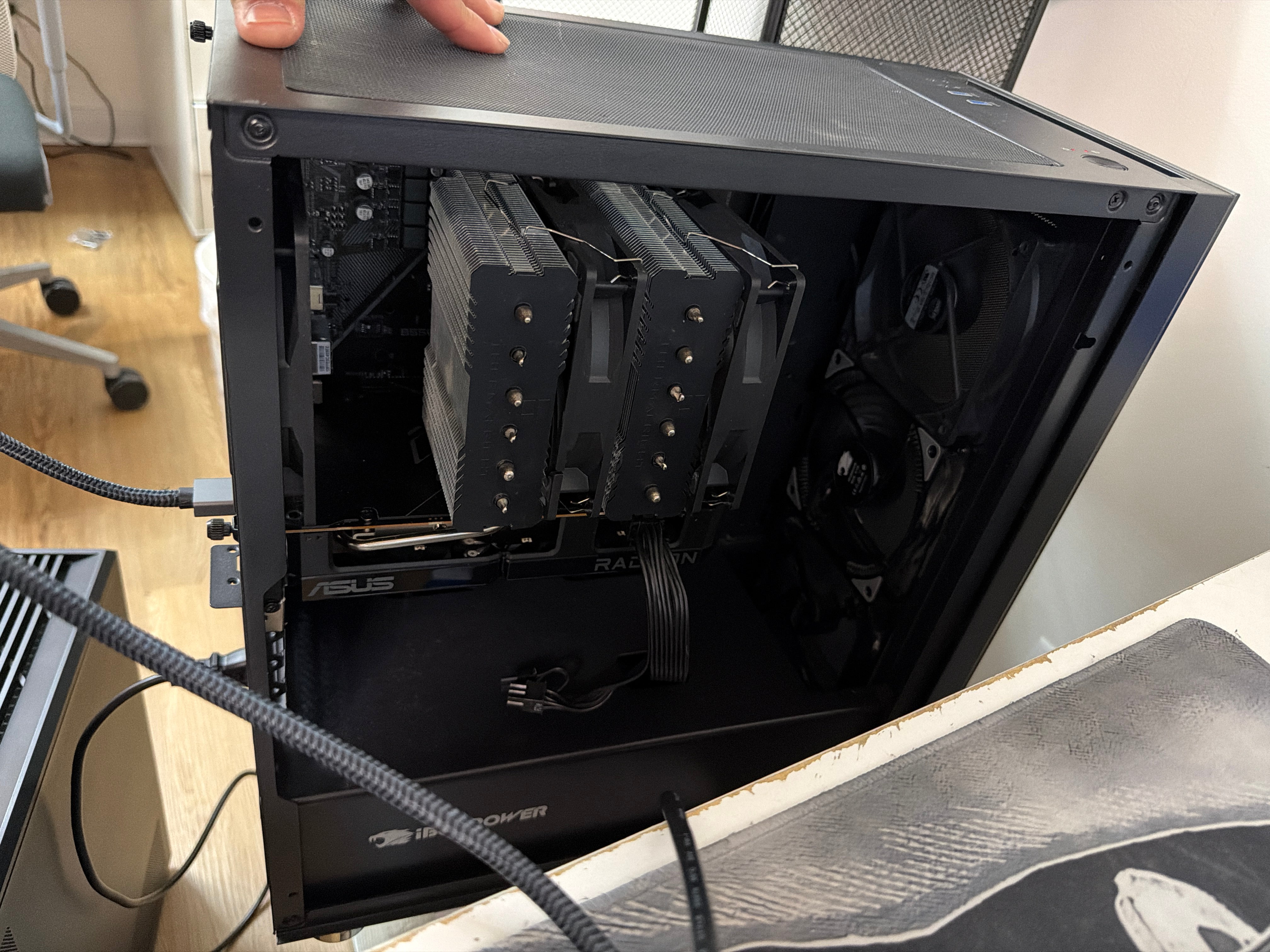 Custom Build for Melakahi - Ryzen 7 5800x - RX 7600 - 32gb Ram